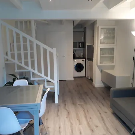 Duplex Pour 6 Personnes F3 La Croisiere Avec Piscine Biarritz