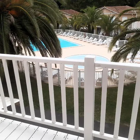 Duplex Pour 6 Personnes F3 La Croisiere Avec Piscine Biarritz